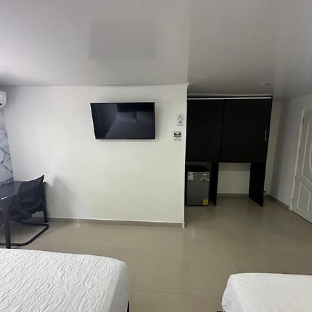 Apartahotel Plaza San Andrés Екстериор снимка