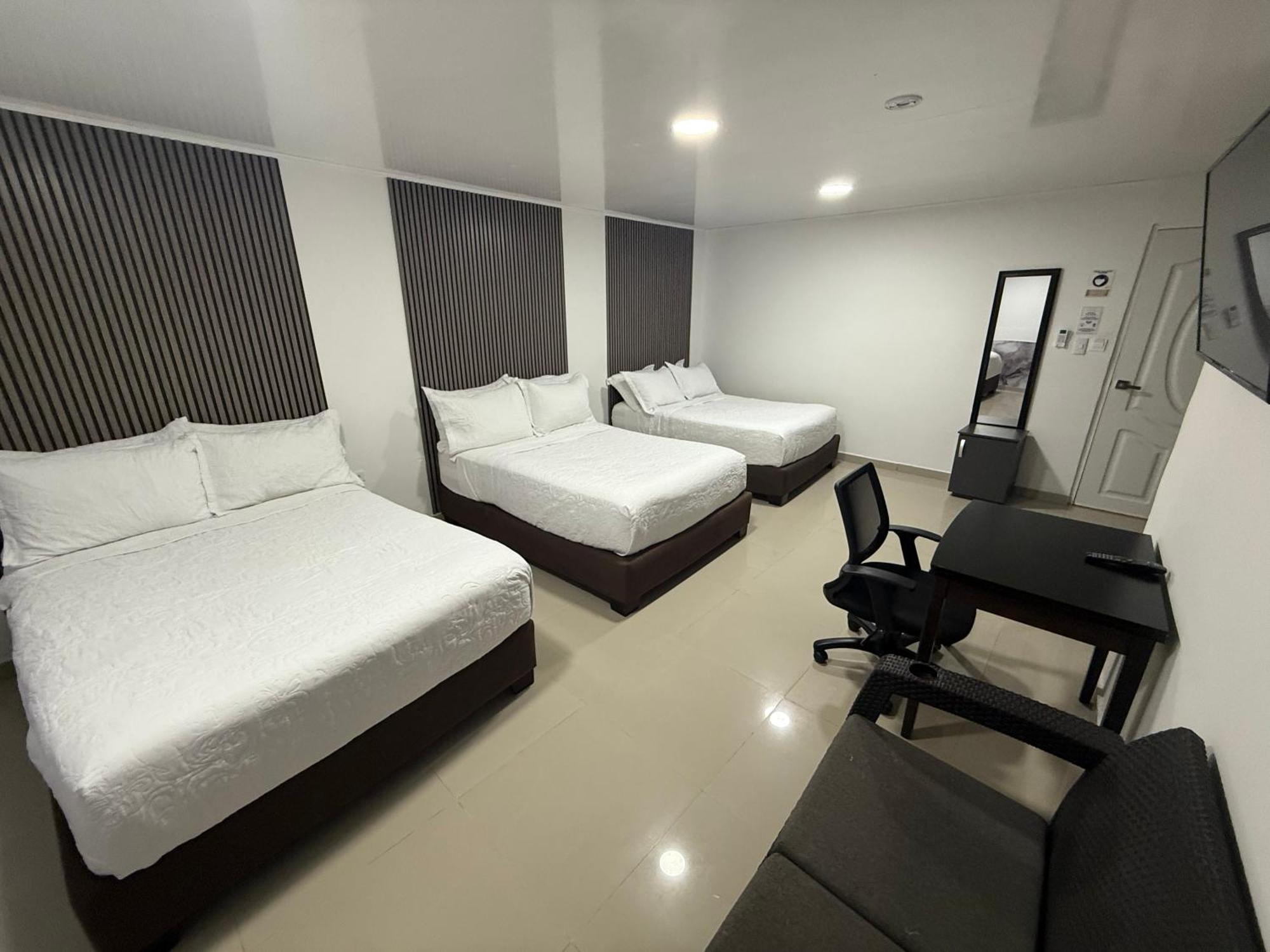 Apartahotel Plaza San Andrés Екстериор снимка