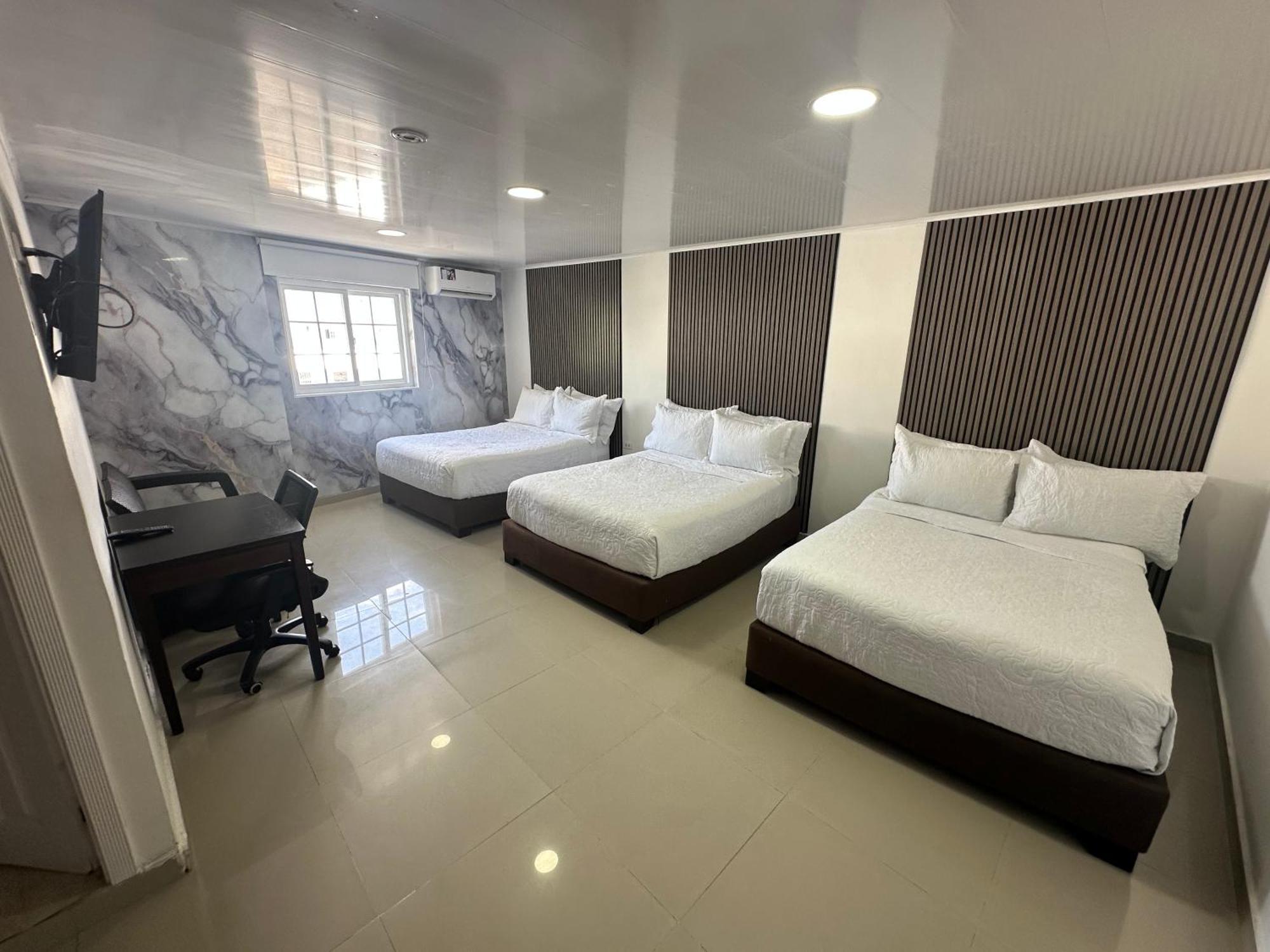 Apartahotel Plaza San Andrés Екстериор снимка