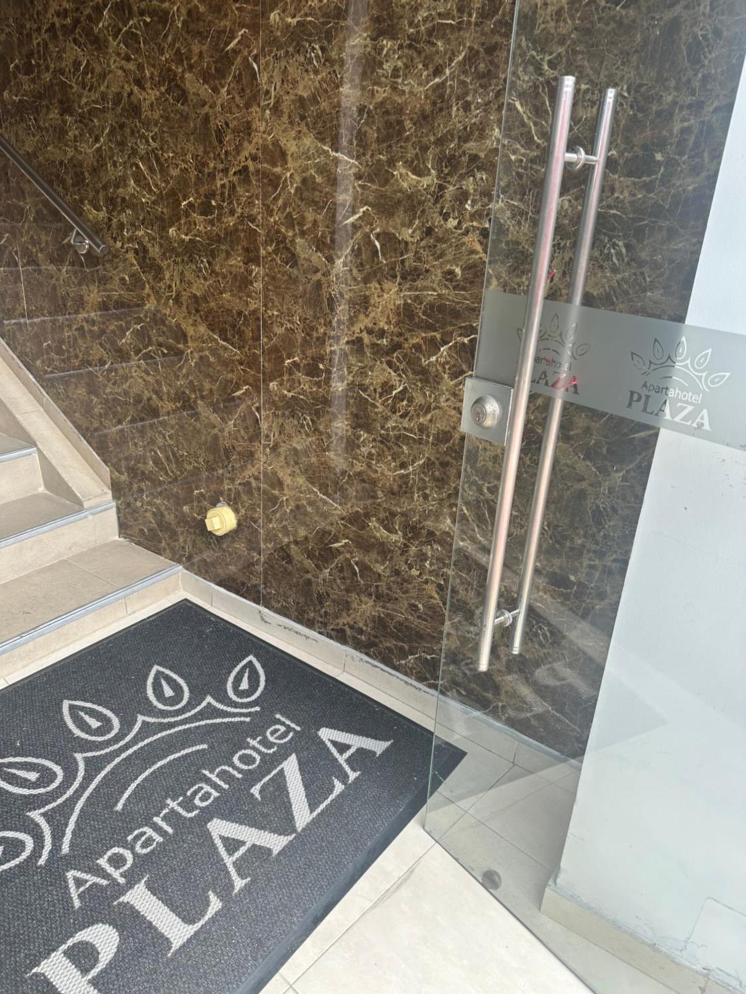 Apartahotel Plaza San Andrés Екстериор снимка
