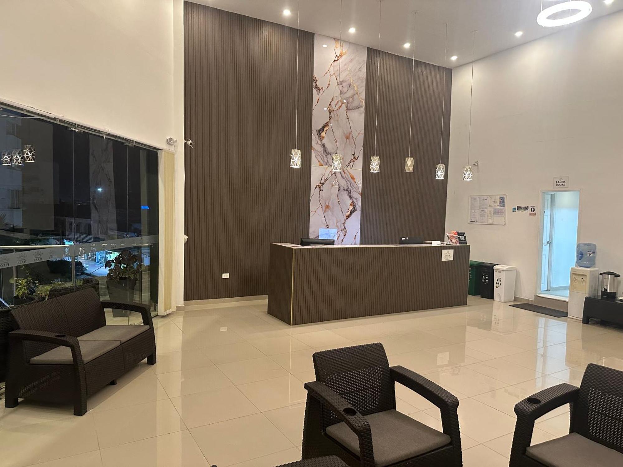 Apartahotel Plaza San Andrés Екстериор снимка