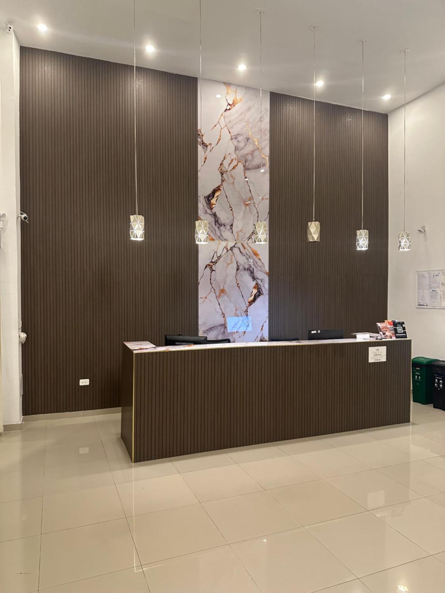 Apartahotel Plaza San Andrés Екстериор снимка